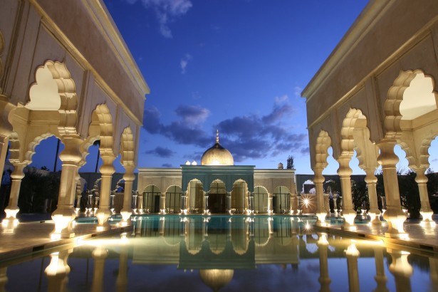 Pool_Palace_by_night